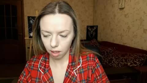 VanillaMuffin online show from February 25, 2025, 6:47 am