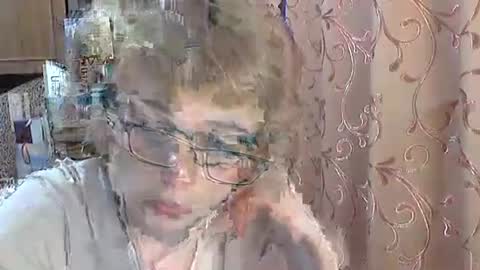 Vanillaxcreamy online show from February 25, 2026, 3:32 pm