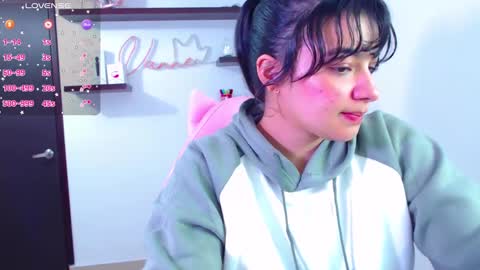 Vanesa online show from March 11, 2025, 10:09 pm