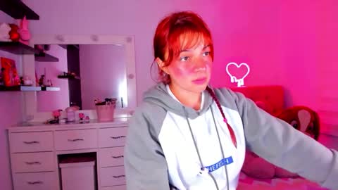 Vanesa online show from June 7, 2026, 1:10 am
