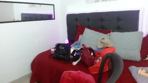 vane online show from April 18, 2026, 6:23 pm