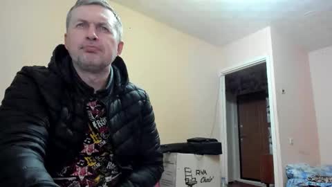 vano_822 online show from October 4, 2025, 9:57 pm