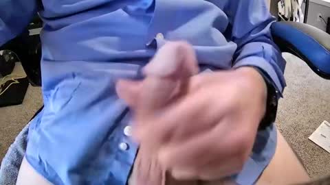 Snapshot of vansmak chatting on March 12, 2025, 9:45 pm VanSmak online show from March 12, 2025, 9:45 pm