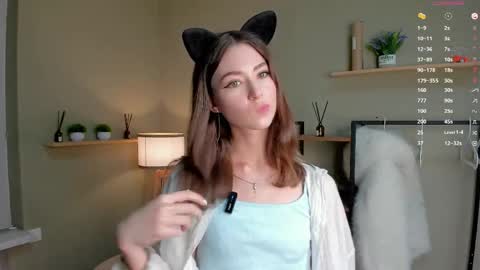 Charline online show from May 31, 2026, 4:36 pm