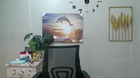 Snapshot of vanxxx2005 chatting on December 15, 2024, 9:20 pm vanxxx2005 online show from December 15, 2024, 9:20 pm