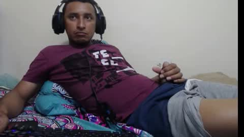 Snapshot of varmico chatting on February 22, 2026, 11:03 pm Harold online show from February 22, 2026, 11:03 pm