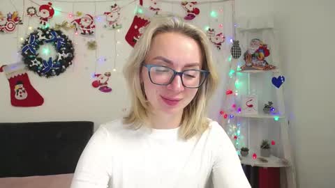 Snapshot of vasilisasii chatting on December 27, 2024, 4:54 pm Vasilisa online show from December 27, 2024, 4:54 pm