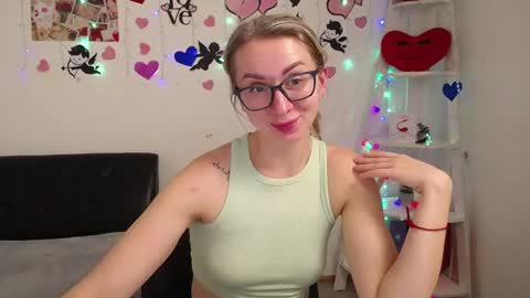 Snapshot of vasilisasii chatting on February 3, 2025, 12:57 pm Vasilisa online show from February 3, 2025, 12:57 pm