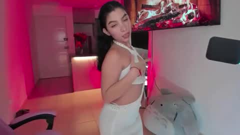 vaura222 online show from January 16, 2026, 2:15 am