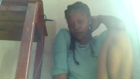 vayanah317 online show from February 3, 2026, 5:16 am