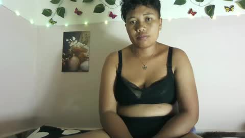 Snapshot of vayannah chatting on June 2, 2026, 6:21 pm Vayannah online show from June 2, 2026, 6:21 pm