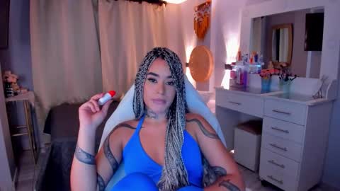 Vayolett Bass online show from March 17, 2026, 7:17 pm