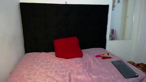 Snapshot of vdeborap chatting on February 18, 2026, 3:24 am debora online show from February 18, 2026, 3:24 am