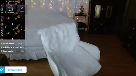 veafreeze online show from February 21, 2025, 8:29 am