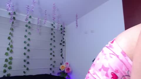 Candy online show from June 9, 2026, 11:27 pm