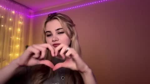 Monika online show from January 17, 2026, 2:11 pm