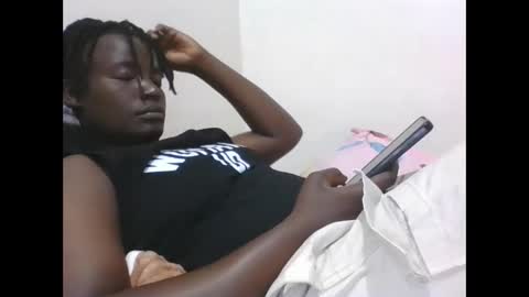 Vee tommy online show from March 20, 2026, 7:19 pm