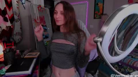 Violet Weatherbee online show from May 12, 2026, 12:41 am