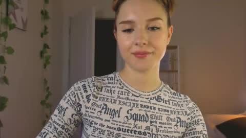 Maria online show from September 12, 2025, 3:12 pm