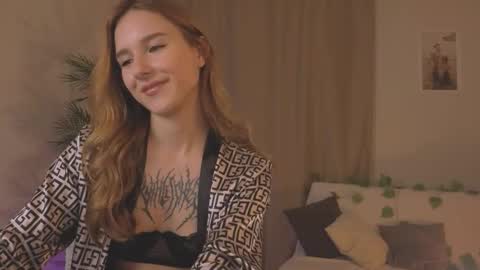 Maria online show from October 4, 2025, 2:59 pm