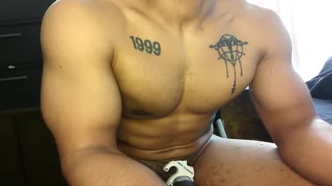 Vegas Love online show from January 14, 2026, 9:09 pm