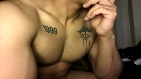 Vegas Love online show from April 21, 2026, 3:24 am