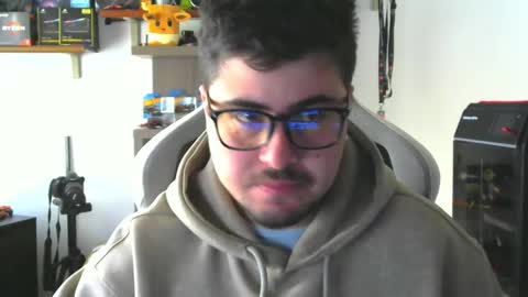 Charles online show from November 5, 2025, 2:17 pm