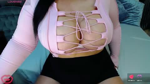 VeleryWOW online show from December 11, 2024, 2:54 pm