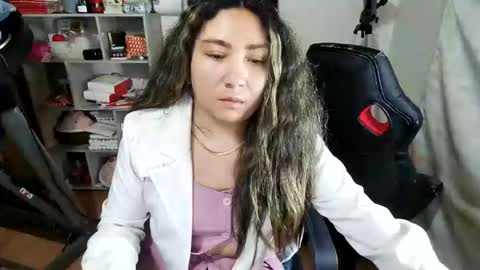 Im VelaI will be Christmas and New Year with my family December 22 to January 13 I will miss you guys. online show from April 13, 2026, 3:34 am