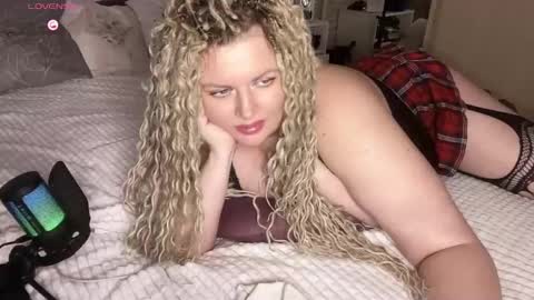 vellinka online show from September 27, 2025, 10:15 pm