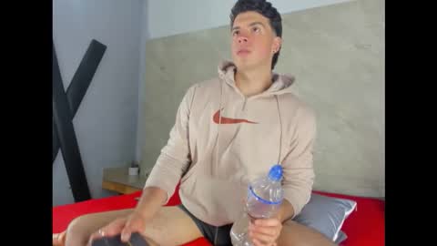 Vello online show from January 12, 2026, 12:10 pm