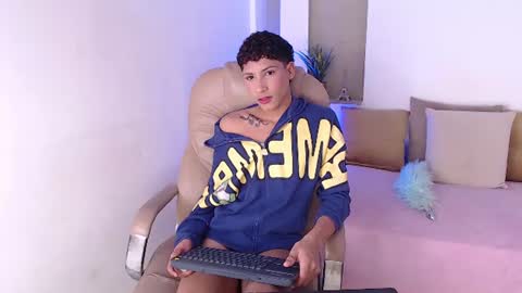 An online show from June 10, 2026, 4:34 am
