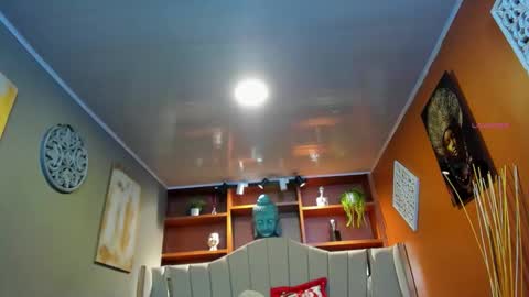 Isabella  online show from December 22, 2025, 11:07 am