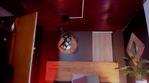 Isabella  online show from February 11, 2026, 11:37 am