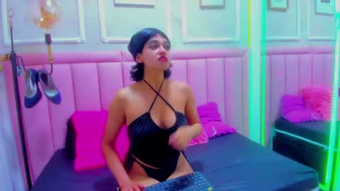 Snapshot of velvet_giirll chatting on June 9, 2026, 3:23 pm velvet_giirll online show from June 9, 2026, 3:23 pm