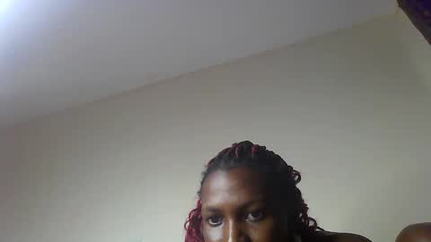 Snapshot of velvet_sexy chatting on October 14, 2025, 10:38 am velvet_sexy online show from October 14, 2025, 10:38 am