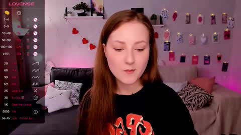 Mia online show from March 26, 2026, 8:53 am