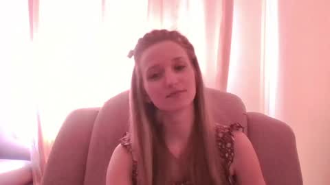 velvetintuition online show from May 6, 2026, 12:43 pm