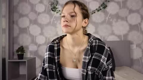 Kelly online show from October 26, 2025, 6:19 am