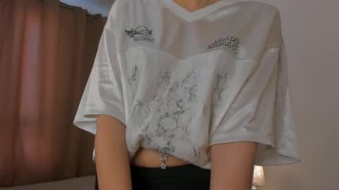 Kelly online show from April 23, 2026, 12:29 pm