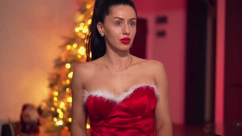 Snapshot of velvettangel chatting on December 24, 2024, 9:28 am Adalline online show from December 24, 2024, 9:28 am