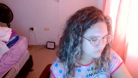 venecasexy44 online show from May 26, 2026, 12:23 pm