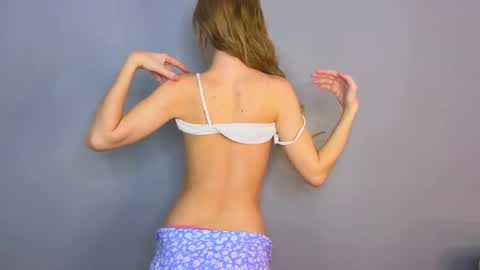 Venelopa online show from February 16, 2025, 10:43 am