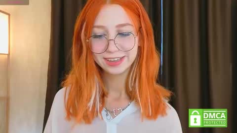 Venelopa online show from September 26, 2025, 12:53 pm