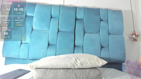 Snapshot of venezolana_caro chatting on November 20, 2025, 12:16 pm venezolana_caro online show from November 20, 2025, 12:16 pm