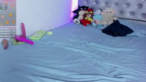 Snapshot of venezolanacute01 chatting on March 5, 2025, 3:18 pm Antonella online show from March 5, 2025, 3:18 pm