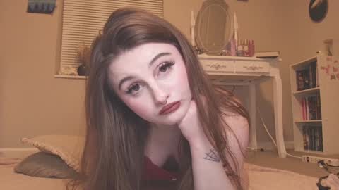 Snapshot of venicebtchh chatting on February 11, 2026, 2:27 am Harley instahailharleyy online show from February 11, 2026, 2:27 am