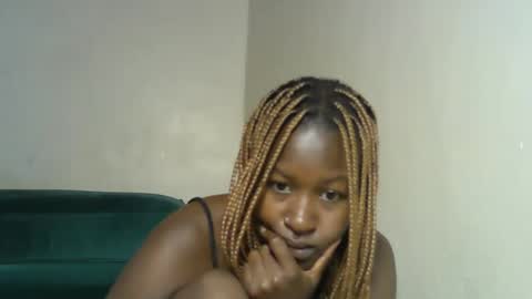 Snapshot of venom_kisses5050 chatting on January 15, 2026, 9:47 am venom_kisses5050 online show from January 15, 2026, 9:47 am