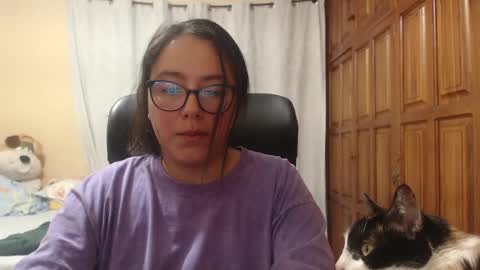 Venus online show from April 8, 2026, 2:22 am