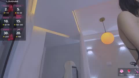 VENUS online show from March 12, 2025, 11:42 am